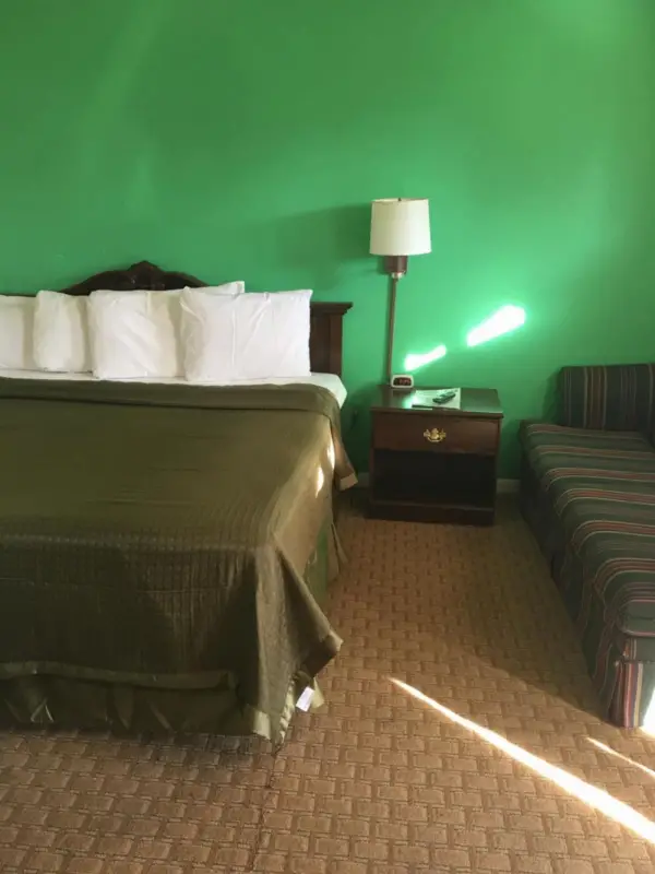Travelers Inn Olney 8